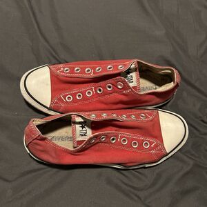 Converse Chuck Taylor All Star Red - Unisex - Men’s Size 7.5/Women’s Size 9.5